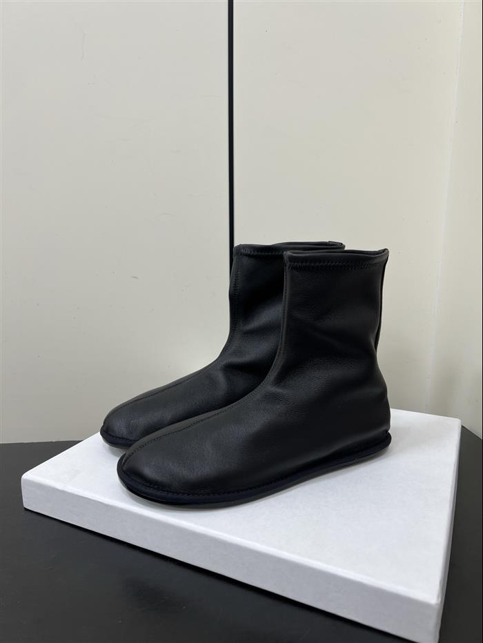 20251128173233693 320